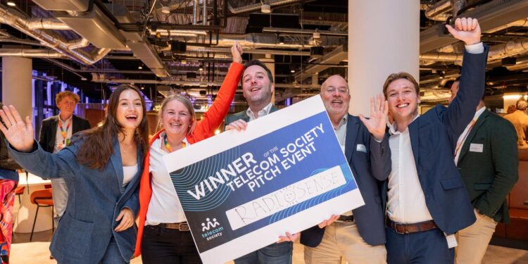 Telecom Society Pitch_Winnaar