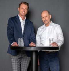 Gamma Gerben Wijbenga en Dennis Broman tafel