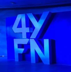 NL Stands op 4YFN logo-400