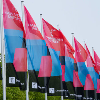 HANNOVER MESSE 2024, ..Flaggen