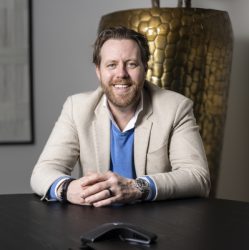 Melvin Jellesma Horizon Telecom-8-400