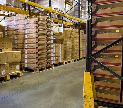 magazijn distributeur dozen