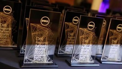 exertis-go-connect-wint-value-add-distributor-2016-award-van-dell
