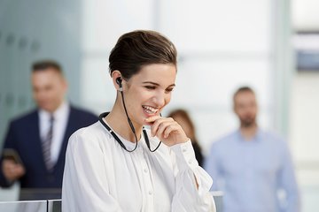 jabra-lanceert-de-evolve-75e-s-werelds-eerste-professionele-uc-gecertificeerde-draadloze-oordopjes